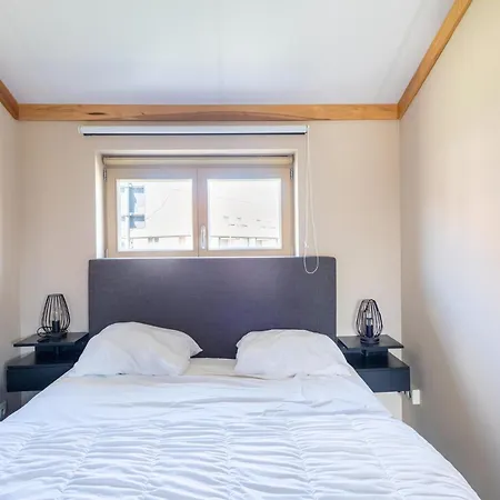 Charming Dune House Near 펜션